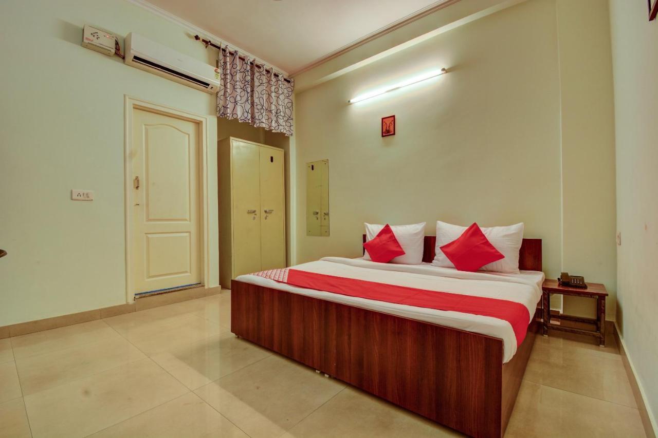 Oyo Hotel Prayag جايبور المظهر الخارجي الصورة