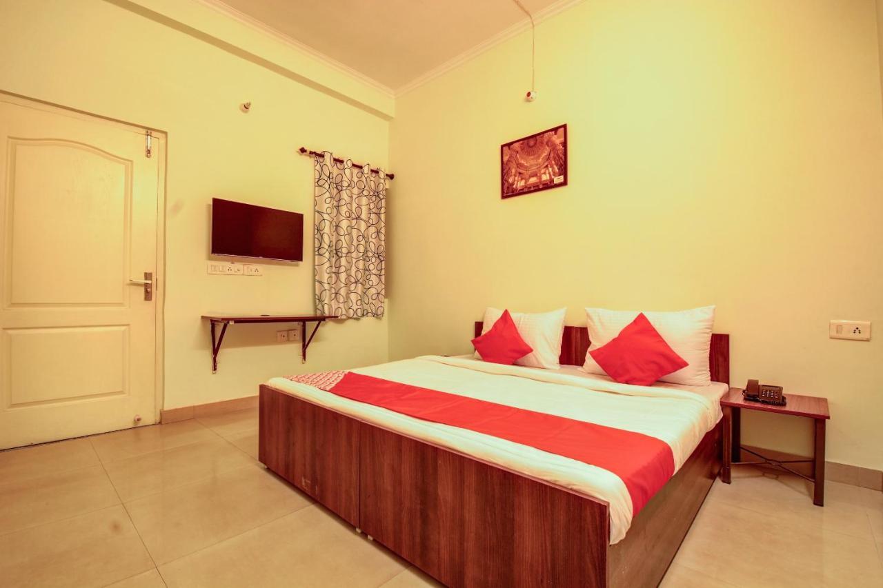 Oyo Hotel Prayag جايبور المظهر الخارجي الصورة